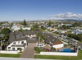 Palm Bay Motor Lodge, hotel in Matapihi