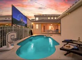 Luxury villa w private heated pool