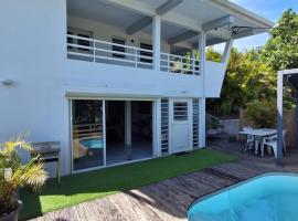 Villa PERGOLA, hotel v destinaci Fort-de-France