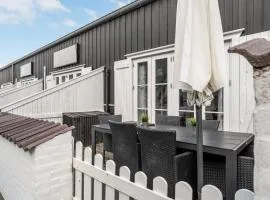 Apartment Epiphania - 100m to the fjord by Interhome