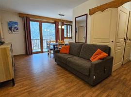 Orelle 3 Vallées - 3 pièces 6 personnes, hotel in Orelle