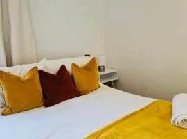 The Tewkesbury Modern Retreat Sleeps 5