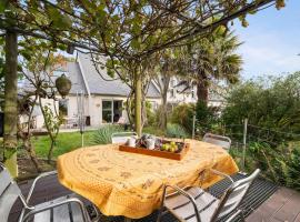 Holiday Home Monoi by Interhome, hotel in Lancieux