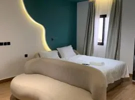 Suite 408 - Luxe & Confort