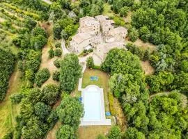 Apartment Il Frassino del Borgo di Ghiora by Interhome