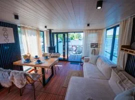 Hausboot Elements Woma D13