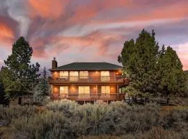 California Dreaming: Lakeside Cabin Getaway in the Best Location