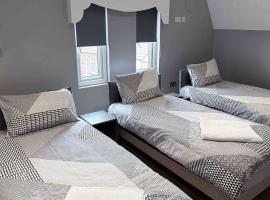 Twelfth Man Accommodation part of The Twelfth Man Public House, pousada em Liverpool