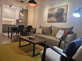 Lastavica residence, modern luxury apartment with free garage, hotel in Novi Beograd