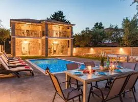 Villa Ionio Zafeiris by Villa Plus