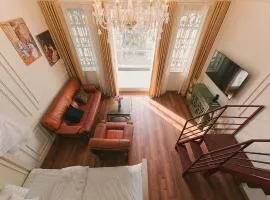 Vani Hanoi Hồ Hoàn Kiếm - Ban Công, Thang Máy, 130m từ Hồ Hoàn Kiếm