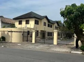 Condomínio Vila das Gaivotas - Casa 10