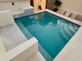 The Mermaid and The Pearl Boutique Hotel