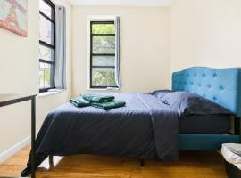 Spacious Central Park Apartments، فندق في نيويورك