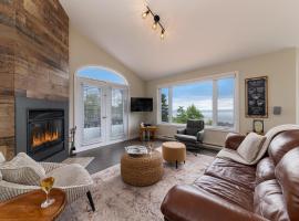 Condo 63: Bright Upper Floor with Terrace & BBQ, apartamento en Petite-Rivière-Saint-François