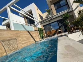Villa in Rojales، فندق في روخاليس
