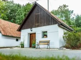 Weinfass Chalet Für 4 In Grub An Der March