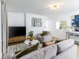 Eden Lawn - By Luxury Apartments