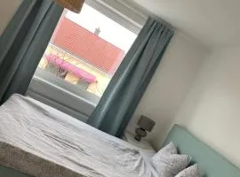 Wohnen bei frau tinz - Apartment - Bahnhof- und Zentrumsnähe