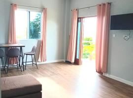 Serenity Seaview Suite, rannamajutus sihtkohas Anse La Raye