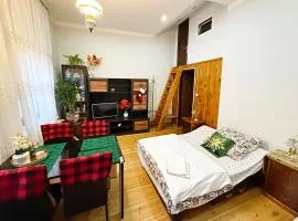 Apartament Julia Jedności