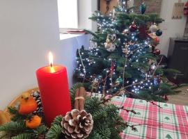 The Old House at Belfield, βίλα σε Tralee