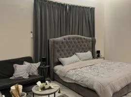 استوديو الخبر - العزيزية