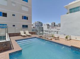 [The~Natural~Blues] @DowntownSD PoolGymCentric, hotel a Santo Domingo