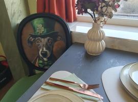 Yantra Tower Deluxe, penginapan layan diri di Gabrovo