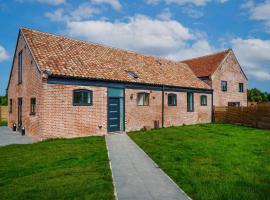 Pam's Place - Uk50583, hotel in Bickenhill