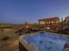 Cliffside Modern Villa - Hot Tub Stunning Views