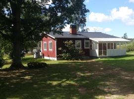 Holiday Home Sj&ouml;hagen, hotel con pileta en Noby