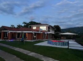 Colombia Escape - Cafe Acapulco Extasis, hotel in Viterbo