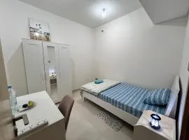 Cozy Room In Abu Dhabi Reem island Near to Galeria Mall