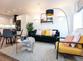 Free Parking Heart of Bristol City Stay