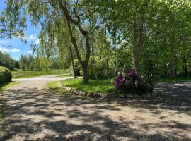 Sleep in close to the S-train, Hotel in Ølstykke