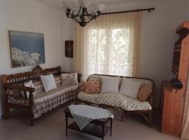 Sunny with terrace around, sea view, 65 sqm, hotel Saronida városában