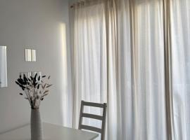 Lulushause, ξενοδοχείο στο Ελ Αρενάλ