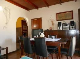 Casa a 15 cuadras de playa grande y 5 de Alem