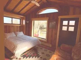 Cozy Cottage in the Tetons