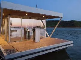 SLEEPBOAT Floating House