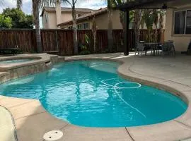 Oasis in Southern California for 8 guests