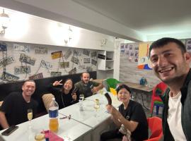 Hostel VOYAGE、バトゥミのホテル
