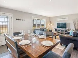 Single Level Vineyard Home | 6 PPL | Pet Friendly