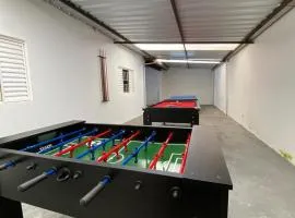 Casa Ampla com Piscina, Churrasqueira, Bilhar, Pebolim, Ping-Pong