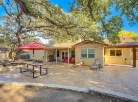 Work, Explore and Unwind Convenient San Antonio Gem