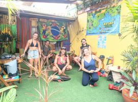 Ubatuba Wild Surf House, Hostel in Ubatuba