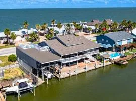 Poppy's Paradise - The Best Vacation Rental in Rockport!