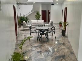 Chez Nemo, hotel en Puerto Villamil