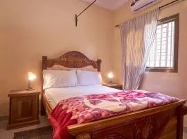 Tekrour- la case des hotes - Chambre individuelle avec piscine et terrasse